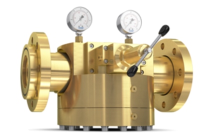 High performance dome-loaded pressure regulator operated by pilot pressure regulator